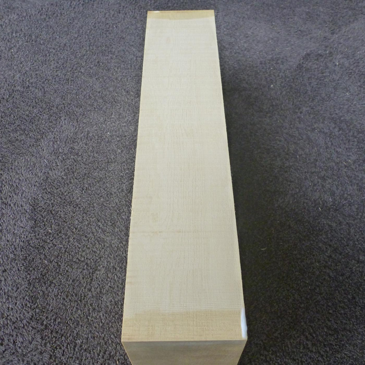 彫刻材 米ヒバ 柾目 荒プレナ仕上げ 545098146 450×98×146mm Aグレード 定番商品