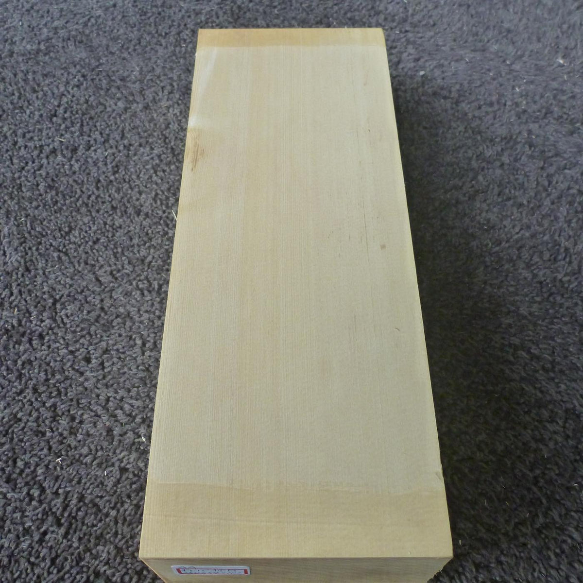 彫刻材 米ヒバ 柾目 荒プレナ仕上げ 525054102 250×54×102mm AAグレード 定番商品