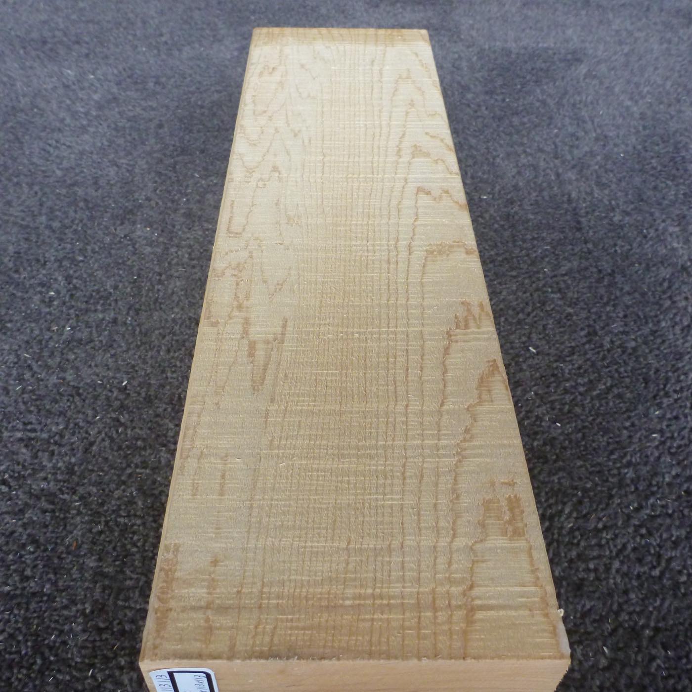 彫刻材 天然木曽檜 柾目盤 ラフ材 L390×T113×W113mm 390113113 Bグレード