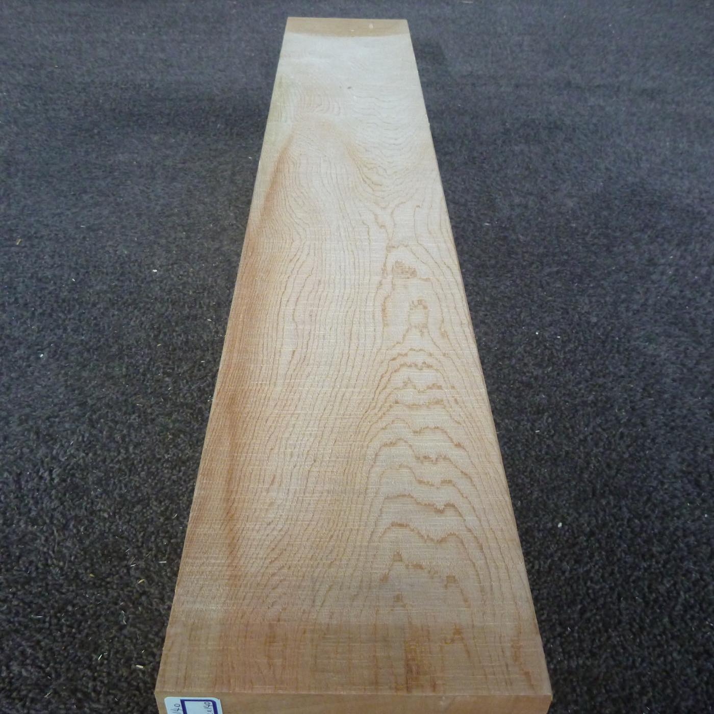 彫刻材 天然木曽檜 柾目盤 ラフ材 L700×T122×W140mm 700122140 Cグレード