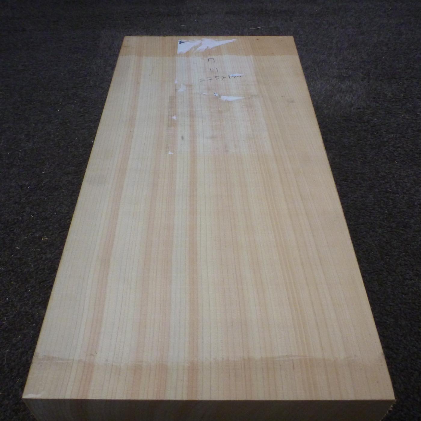 彫刻材 天然桧 柾目盤 ラフ材 L450×T129×W222mm TH3B129222 B
