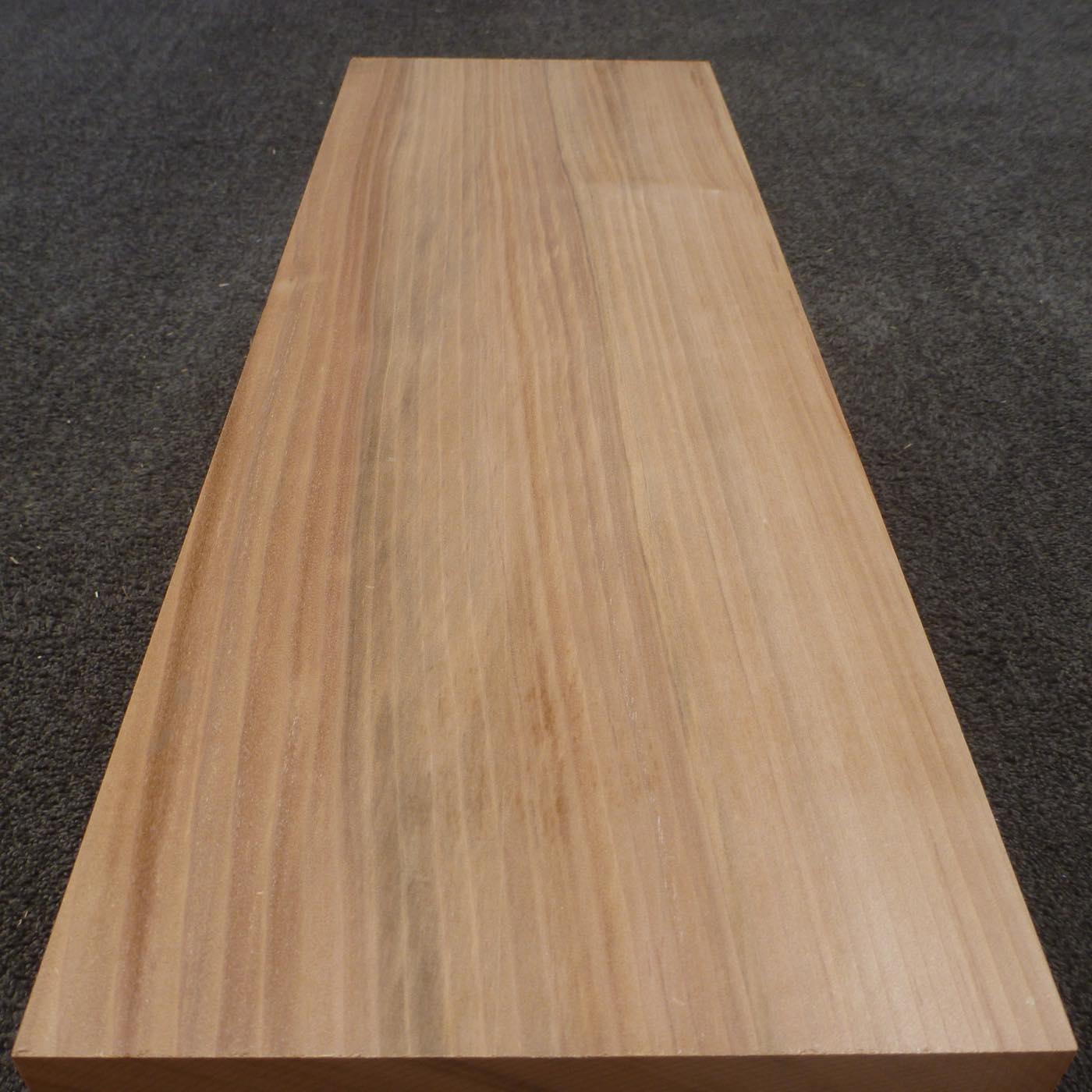 立体彫刻用材 桂 (カツラ)  600×210×210mm 293350210R 【この商品は送料無料です】