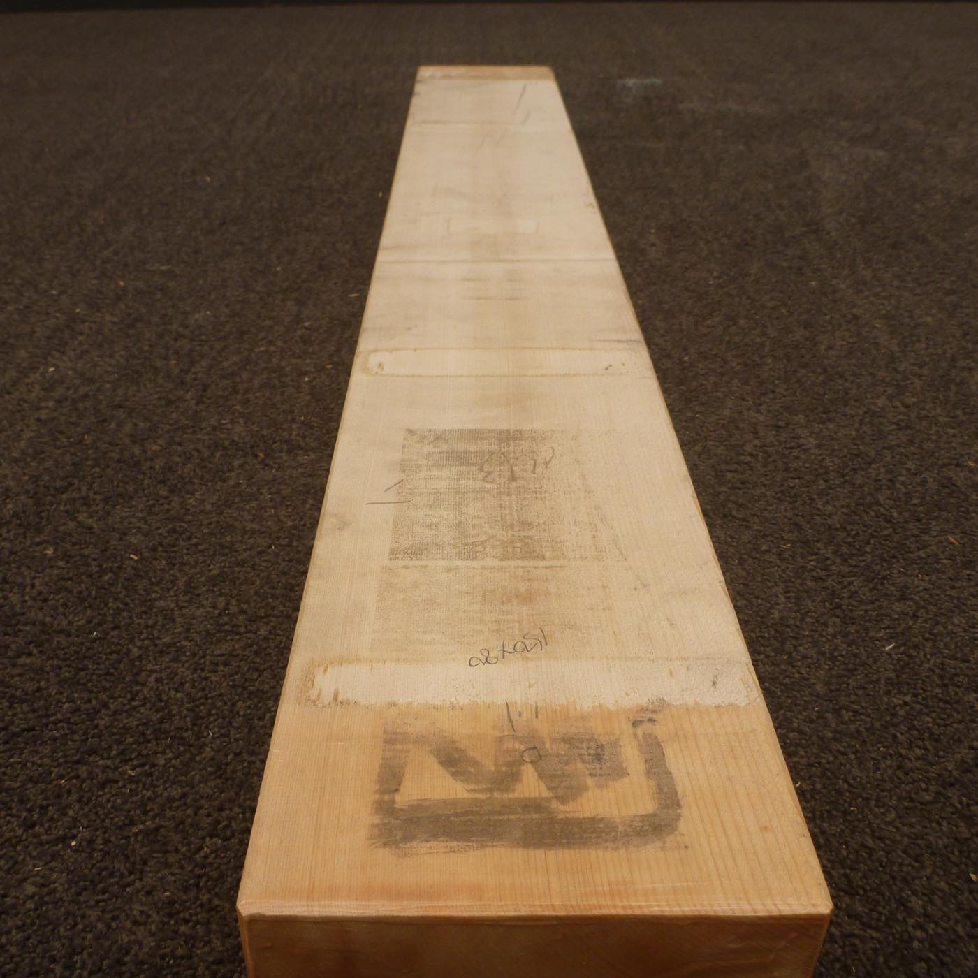 彫刻材 天然木曽檜 柾目盤 ラフ材 L1100×T80×W150mm TKFQ-3