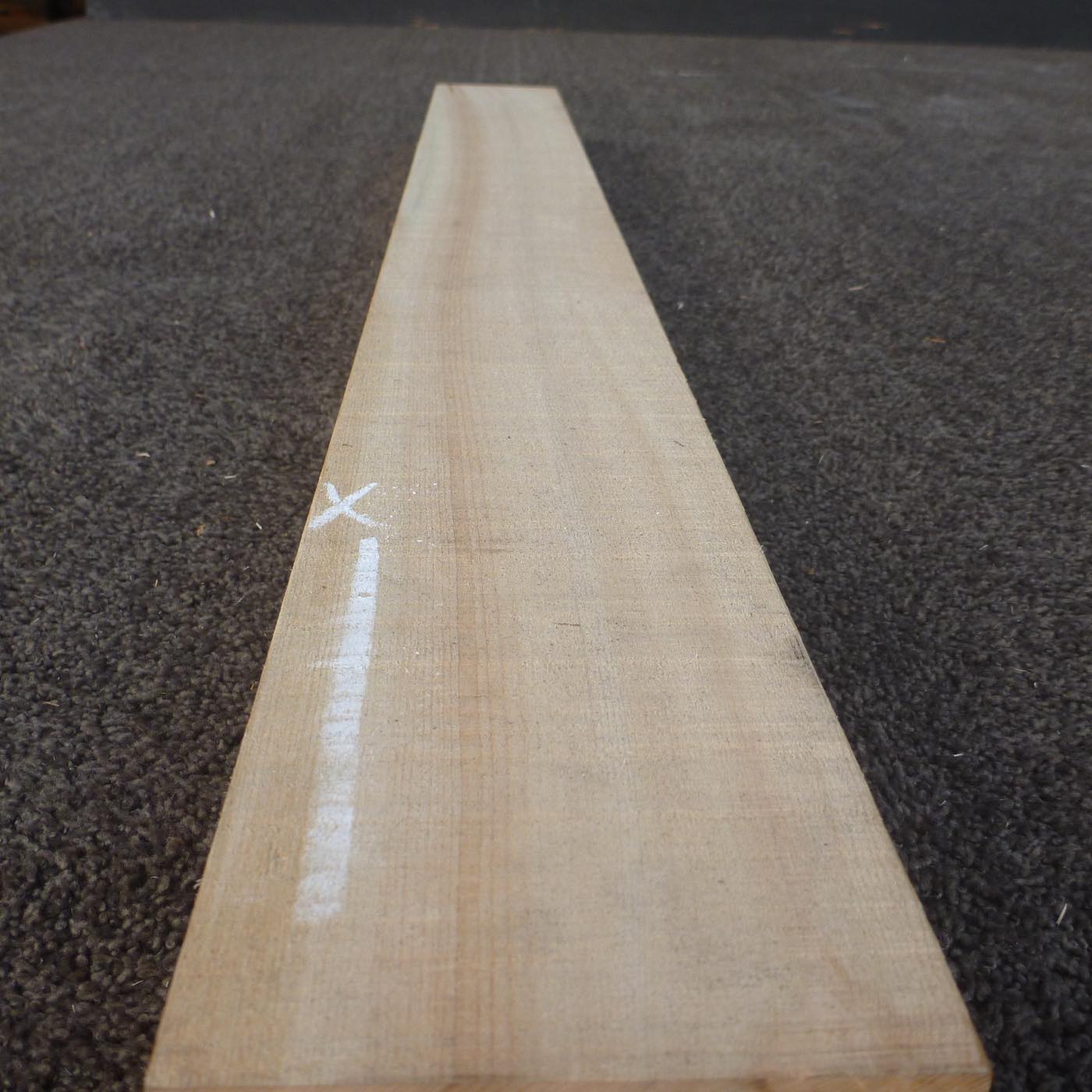 彫刻材 天然木曽檜 柾目板 ラフ材 L900×T45×W85mm TKIQ-42