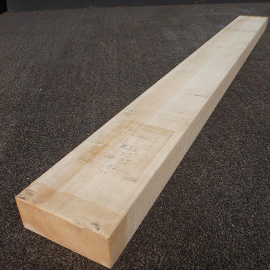 彫刻材 天然木曽檜 柾目板 ラフ材 L1350×T45×W125mm TKIQ-55