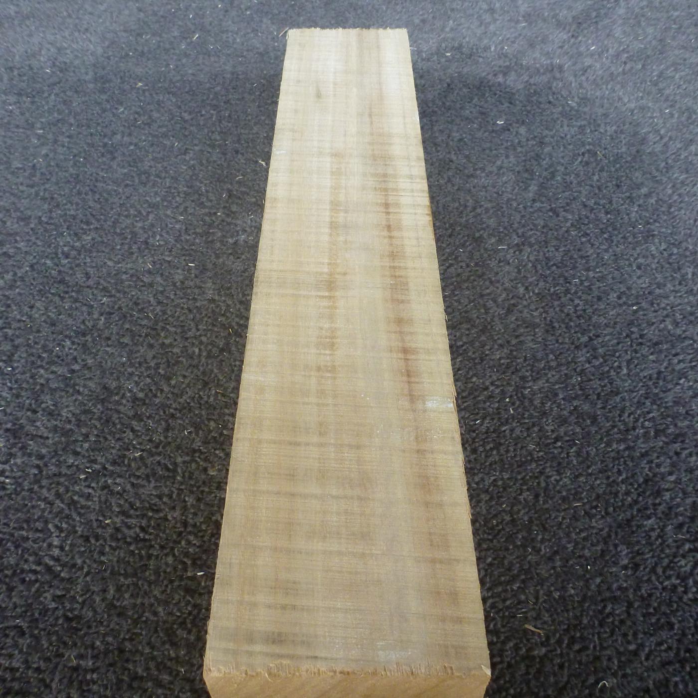 彫刻材 楠 柾目 ラフ材 L450×T90×W90mm KUTQ450-4  定番商品