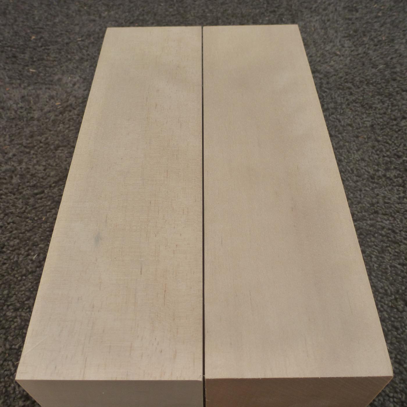 立体彫刻用材 ジェルトン 250×70×70mm JL-K70-250-2