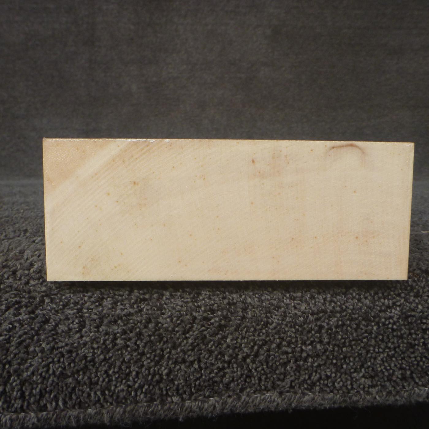 彫刻材 米ヒバ 板目 プレナ仕上げ 530060160 300×60×160mm Aグレード 定番商品