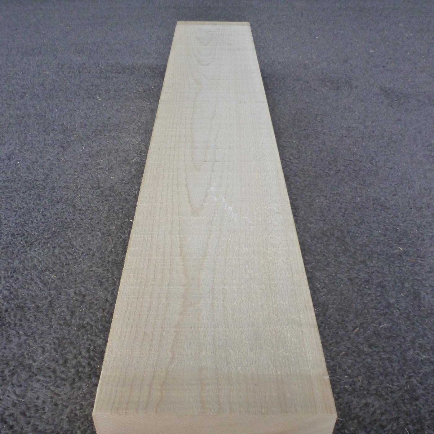 彫刻材 天然木曽檜  柾目盤 ラフ材 L750×T130×W130mm 1B130130 Bグレード 定番商品