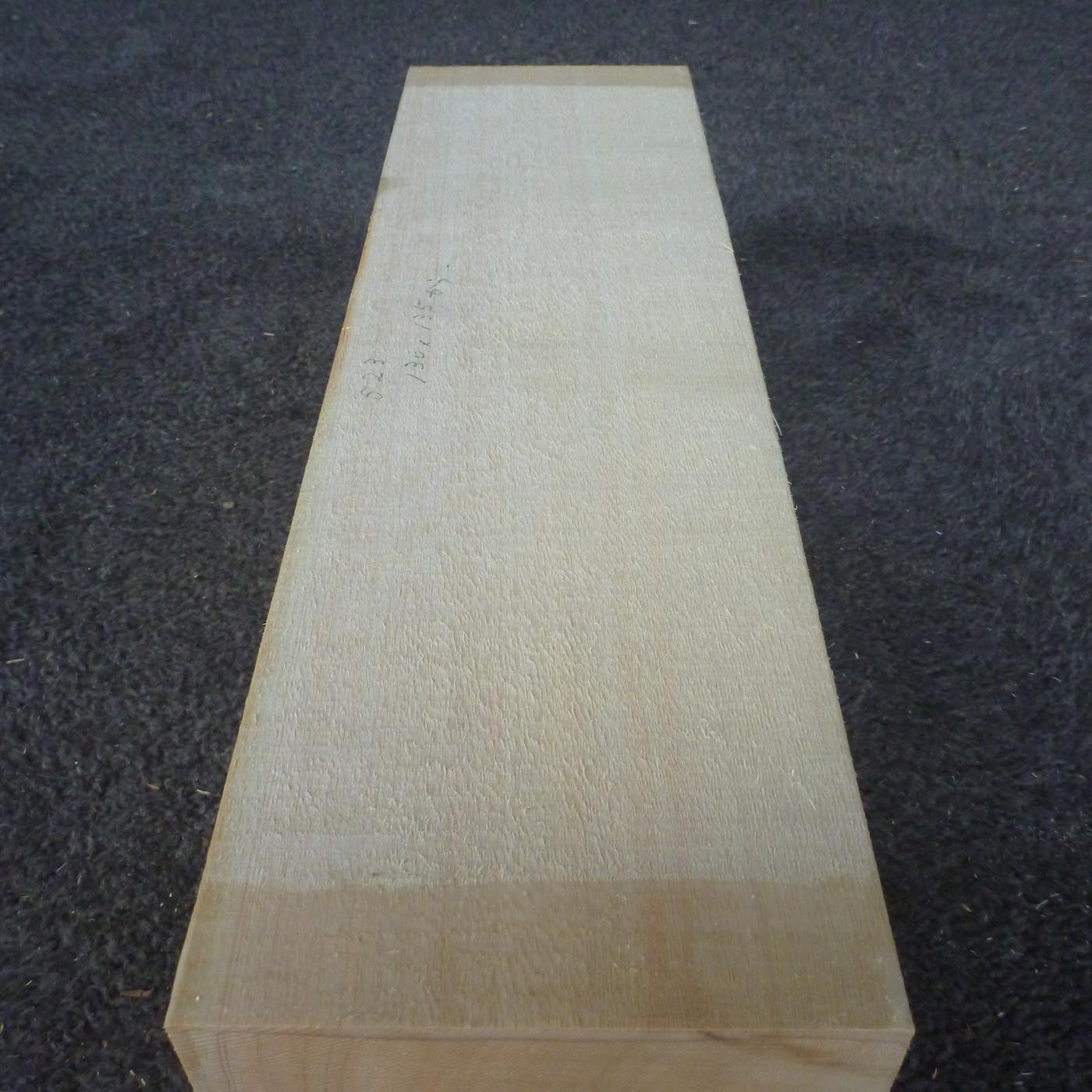 彫刻材 天然木曽檜 柾目盤 ラフ材 L450×T128×W130mm 3A128130 Aグレード 定番商品