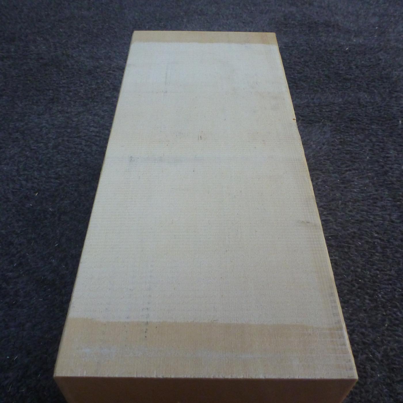 彫刻材 天然木曽檜 柾目盤 ラフ材 L300×T130×W130mm 4B130130 Bグレード 定番商品
