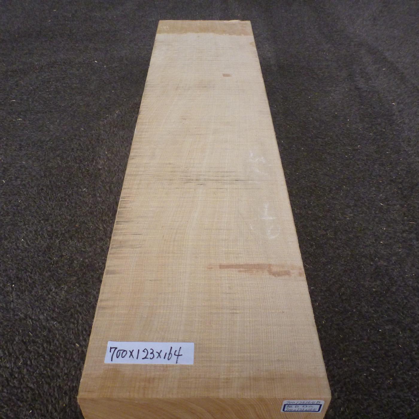 彫刻材 天然木曽檜 柾目盤 ラフ材 L700×T123×W164mm 700123164 Bグレード