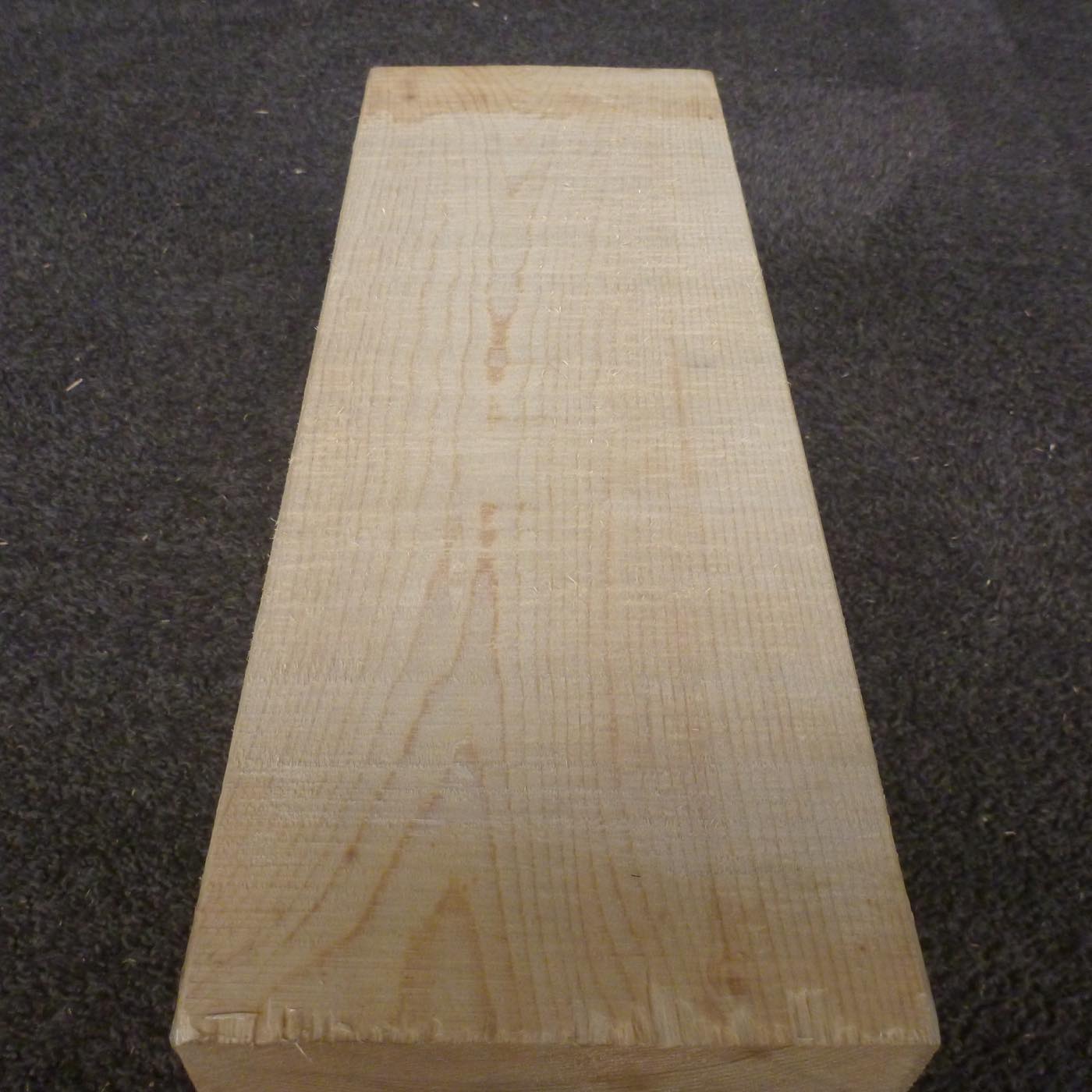 彫刻材 天然木曽檜 柾目盤 ラフ材 L375×T136×W150mm 375136150 Bグレード