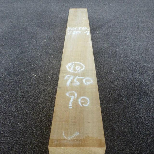 彫刻材 楠 柾目 ラフ材 L750×T90×W90mm KUTQ750-4  定番商品