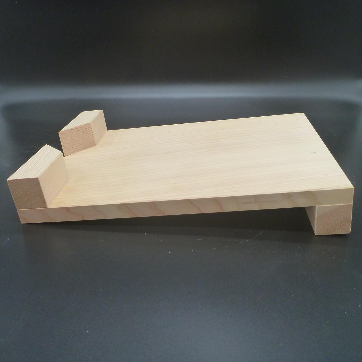 彫刻用作業台 中 桧製 300×220×15mm 留め板30×30mm sagyoudai-tyu